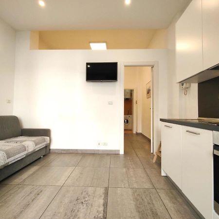 Hostdomus - Terry Suite Turin Exterior foto