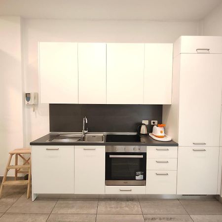 Hostdomus - Terry Suite Turin Exterior foto