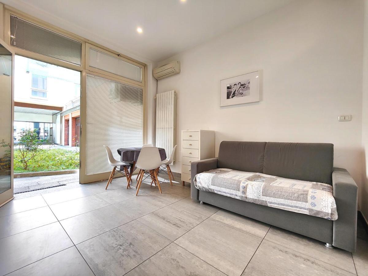Hostdomus - Terry Suite Turin Exterior foto
